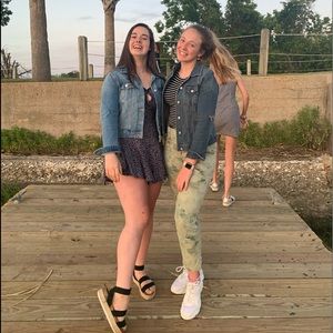 Meet your Posher, Emmy